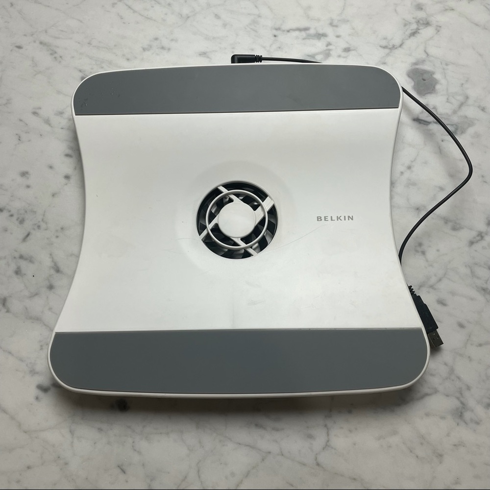 Belkin USB Port Laptop Cooling Stand Pad Office